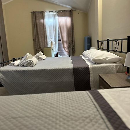 B&B Caselle Caselle Torinese Buitenkant foto