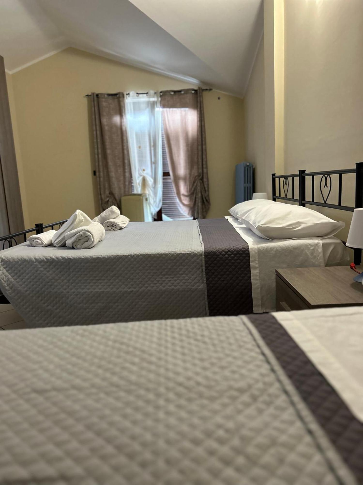 B&B Caselle Caselle Torinese Buitenkant foto